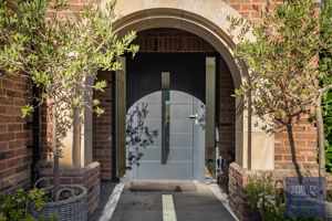 Photo 78- click for photo gallery